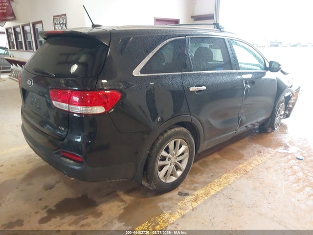 2018 Kia Sorento 3.3l Lx მანქანა იყიდება აუქციონზე, vin: 5XYPG4A50JG375961, აუქციონის ნომერი: 44482730