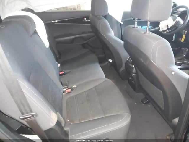 2018 Kia Sorento 3.3l Lx მანქანა იყიდება აუქციონზე, vin: 5XYPG4A50JG375961, აუქციონის ნომერი: 44482730