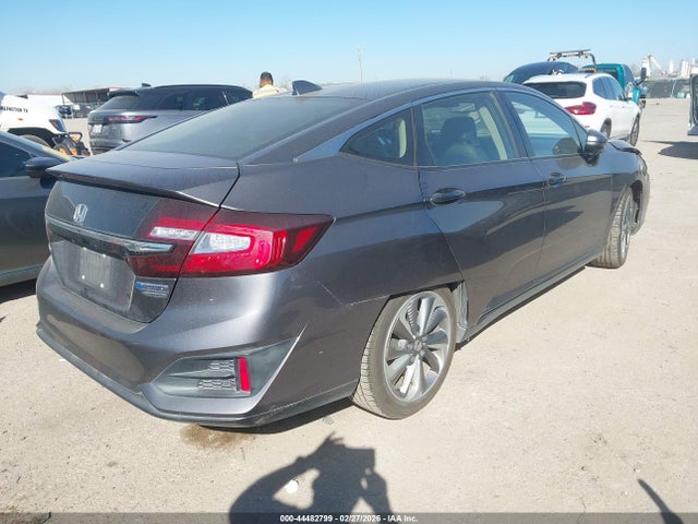 2018 HONDA CLARITY PLUG-IN HYBRID JHMZC5F31JC010466 Photo 3