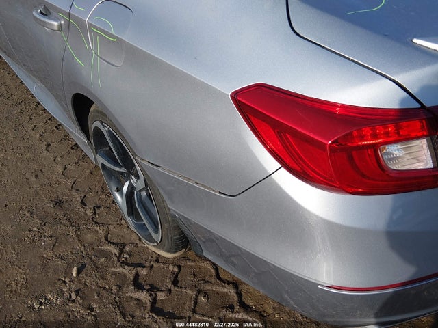 44482810 :رقم المزاد ، 1HGCV1F35KA028722 vin ، 2019 Honda Accord Sport مزاد بيع