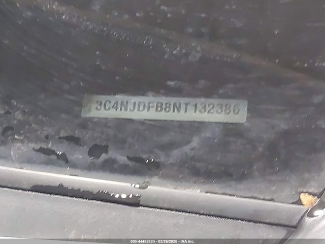 44482824 :رقم المزاد ، 3C4NJDFB8NT132386 vin ، 2022 Jeep Compass Latitude Lux 4x4 مزاد بيع