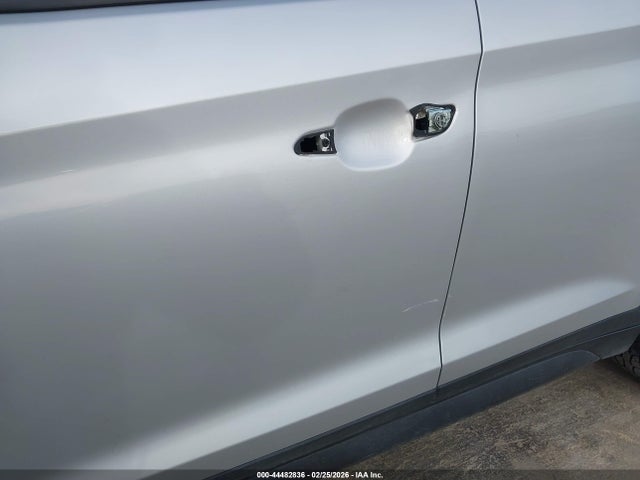 44482836 :رقم المزاد ، KM8J23A41KU952062 vin ، 2019 Hyundai Tucson Se مزاد بيع