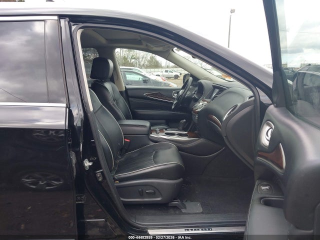 44482859 :رقم المزاد ، 5N1DL0MN1KC525807 vin ، 2019 Infiniti Qx60 Luxe مزاد بيع