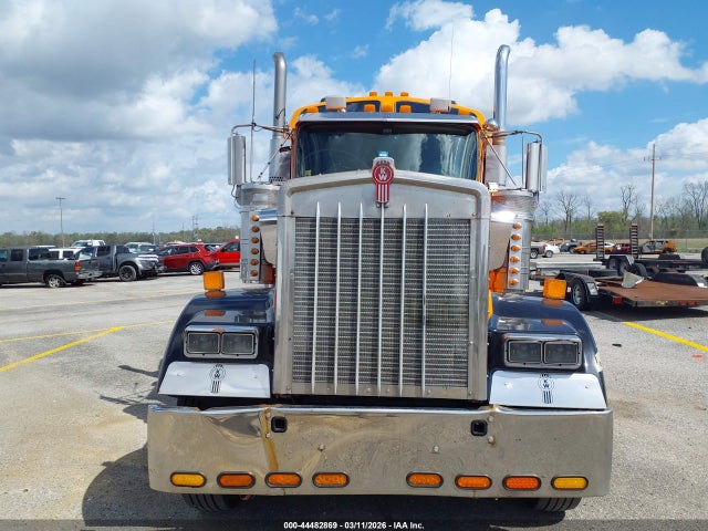 Продажа на аукционе авто 2005 Kenworth Construction W900, vin: 1XKWDB9X35J073377, номер лота: 44482869
