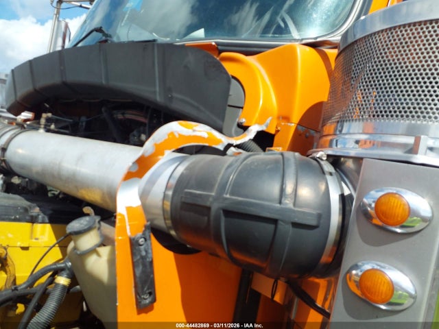 Продажа на аукционе авто 2005 Kenworth Construction W900, vin: 1XKWDB9X35J073377, номер лота: 44482869