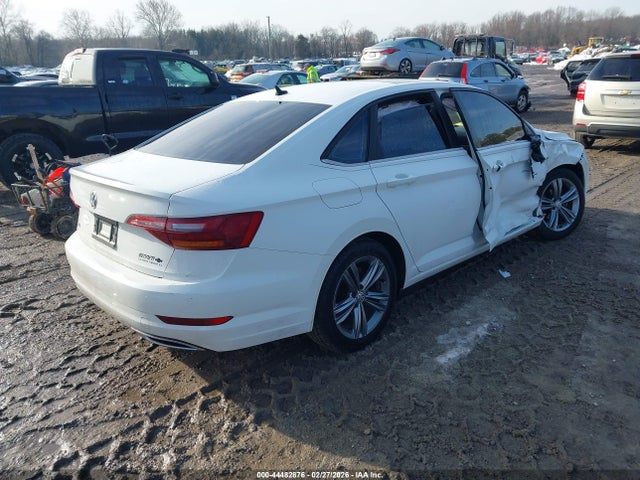 2019 VOLKSWAGEN JETTA 3VWC57BU8KM272476 Photo 1