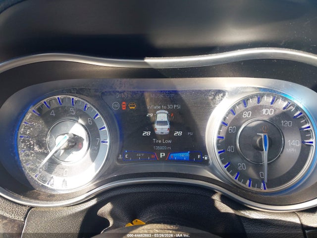 Продаж на аукціоні авто 2018 Chrysler 300 Limited Awd, vin: 2C3CCAKG6JH194989, номер лоту: 44482883