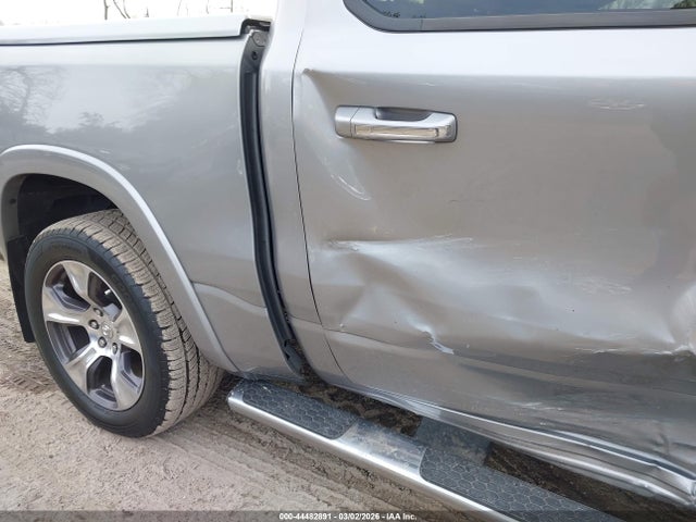 Продажа на аукционе авто 2019 Ram 1500 Laramie  4x4 5'7 Box, vin: 1C6SRFJT6KN507024, номер лота: 44482891