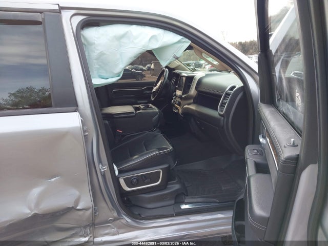 Продажа на аукционе авто 2019 Ram 1500 Laramie  4x4 5'7 Box, vin: 1C6SRFJT6KN507024, номер лота: 44482891
