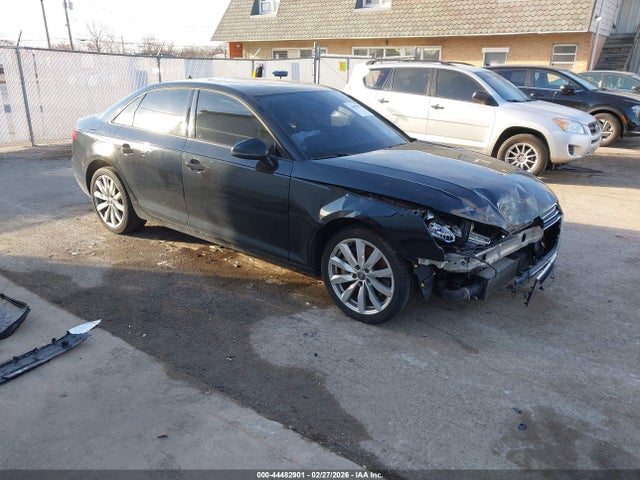 2017 AUDI A4 WAUANAF44HN004649 Photo 0