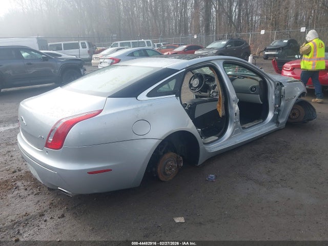 44482916 :رقم المزاد ، SAJWA1CB2CLV25981 vin ، 2012 Jaguar Xj مزاد بيع