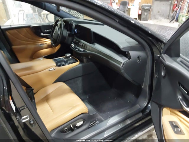 Продажа на аукционе авто 2021 Lexus Ls 500, vin: JTHD51FF0M5013309, номер лота: 44482919