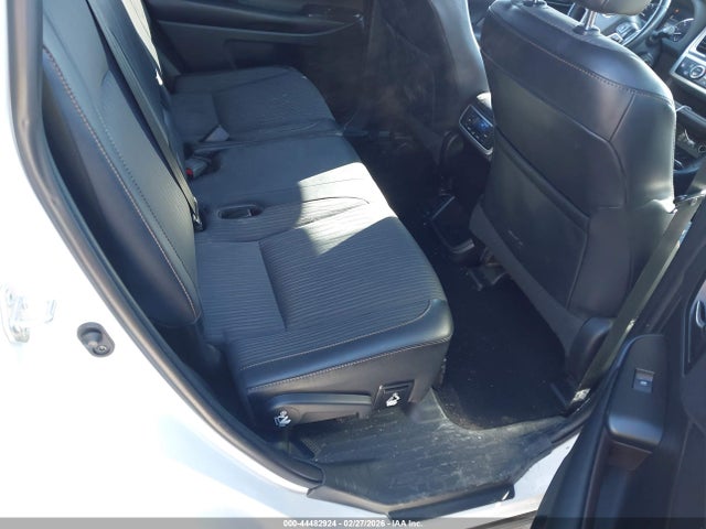 5TDBZRFH6KS721648 Toyota Highlander Le Plus
