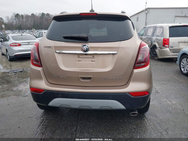 44482937 :رقم المزاد ، KL4CJDSB0JB571875 vin ، 2018 Buick Encore Premium مزاد بيع
