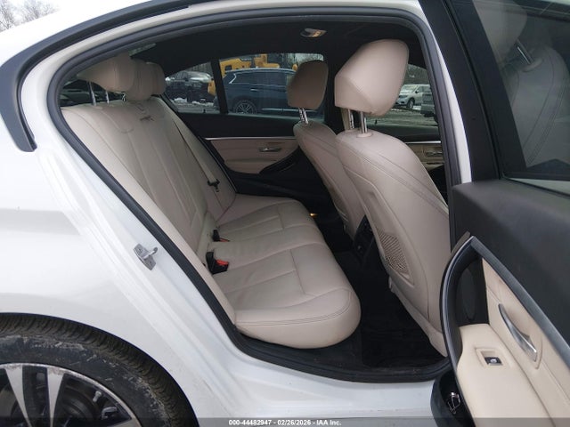 Продаж на аукціоні авто 2018 Bmw 330i Xdrive, vin: WBA8D9G55JNU69910, номер лоту: 44482947