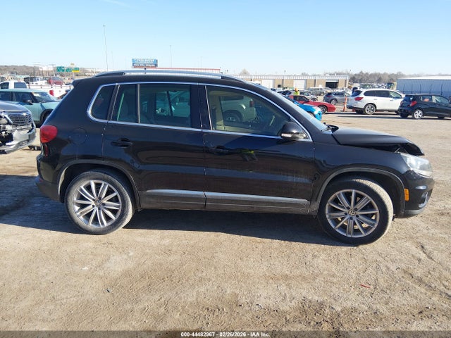 44482967 :رقم المزاد ، WVGAV3AX9DW608505 vin ، 2013 Volkswagen Tiguan Se مزاد بيع