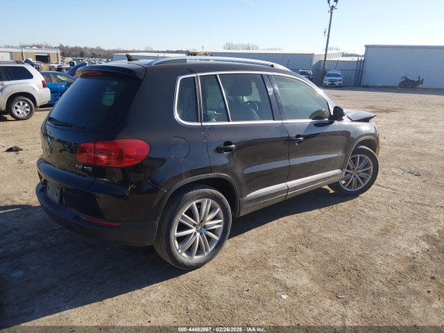 44482967 :رقم المزاد ، WVGAV3AX9DW608505 vin ، 2013 Volkswagen Tiguan Se مزاد بيع