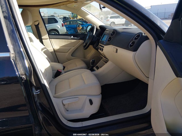 44482967 :رقم المزاد ، WVGAV3AX9DW608505 vin ، 2013 Volkswagen Tiguan Se مزاد بيع