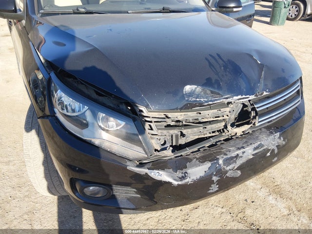 44482967 :رقم المزاد ، WVGAV3AX9DW608505 vin ، 2013 Volkswagen Tiguan Se مزاد بيع