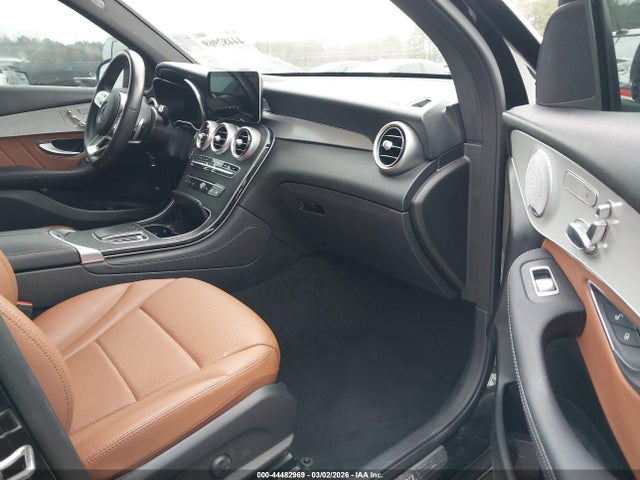 Aukcja sprzedaży 2021 Mercedes-benz Glc 300 Suv, vin: W1N0G8DBXMF888693, numer aukcji: 44482969