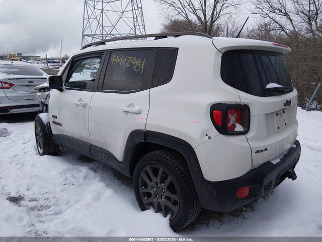 2016 JEEP RENEGADE ZACCJBBT8GPD62692 Photo 2