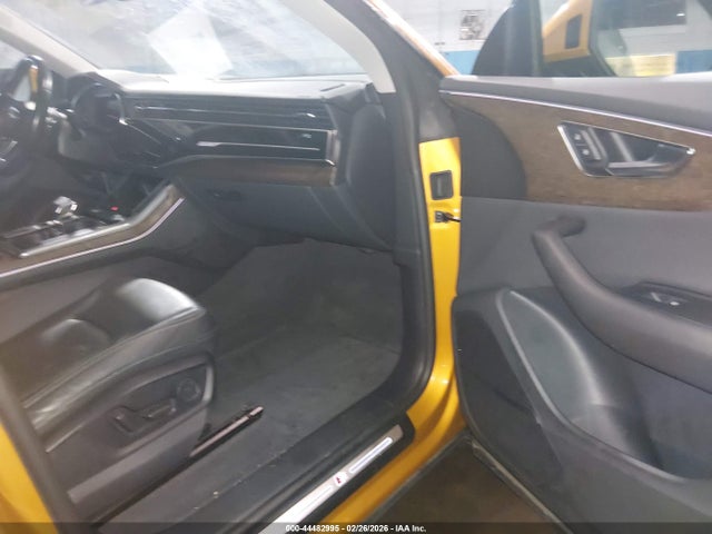 2021 AUDI Q8 WA1EVAF19MD013402 Photo 4