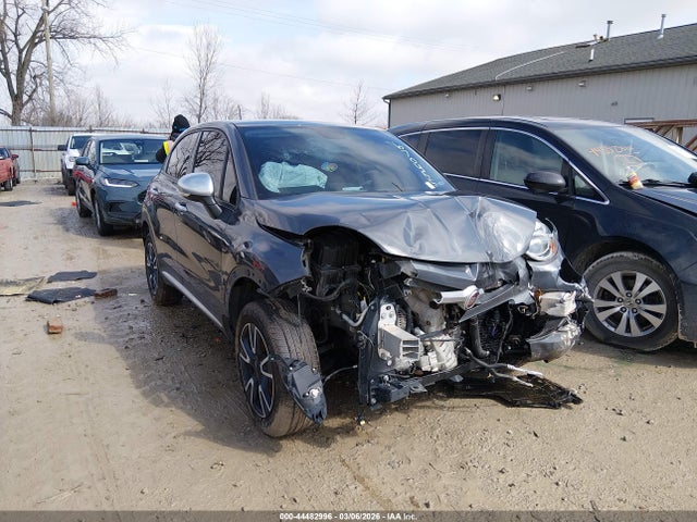 2018 FIAT 500X ZFBCFYAB5JP670455