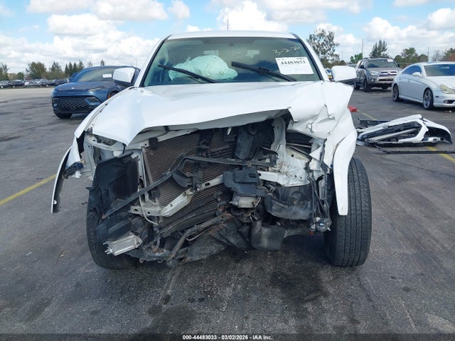 Продаж на аукціоні авто 2017 Toyota Tacoma Sr5, vin: 5TFBZ5DN4HX002483, номер лоту: 44483033