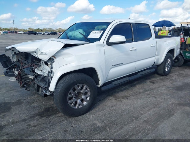 Продаж на аукціоні авто 2017 Toyota Tacoma Sr5, vin: 5TFBZ5DN4HX002483, номер лоту: 44483033
