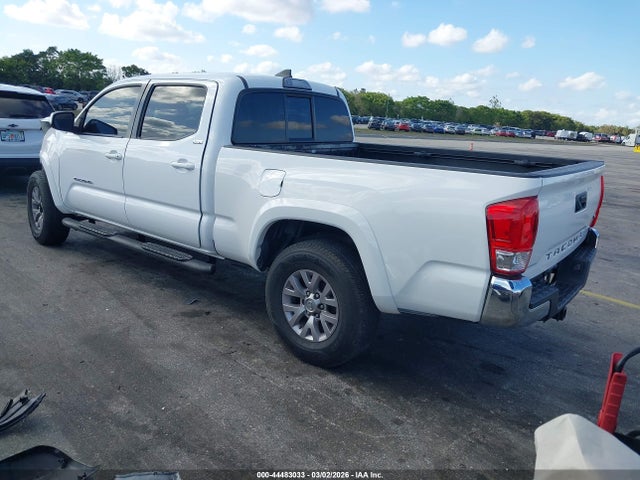 Продаж на аукціоні авто 2017 Toyota Tacoma Sr5, vin: 5TFBZ5DN4HX002483, номер лоту: 44483033
