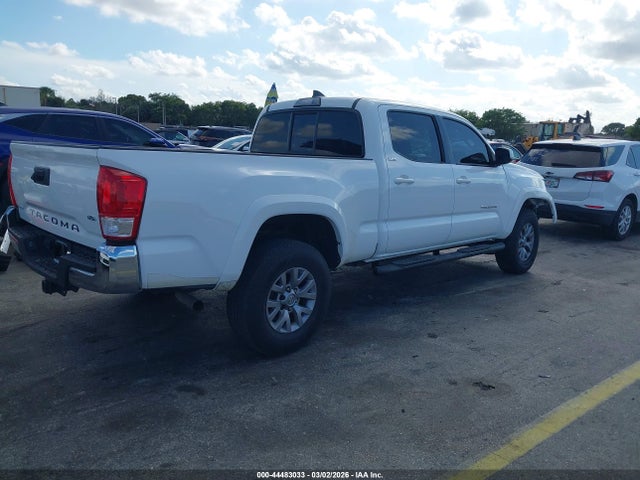 Продаж на аукціоні авто 2017 Toyota Tacoma Sr5, vin: 5TFBZ5DN4HX002483, номер лоту: 44483033
