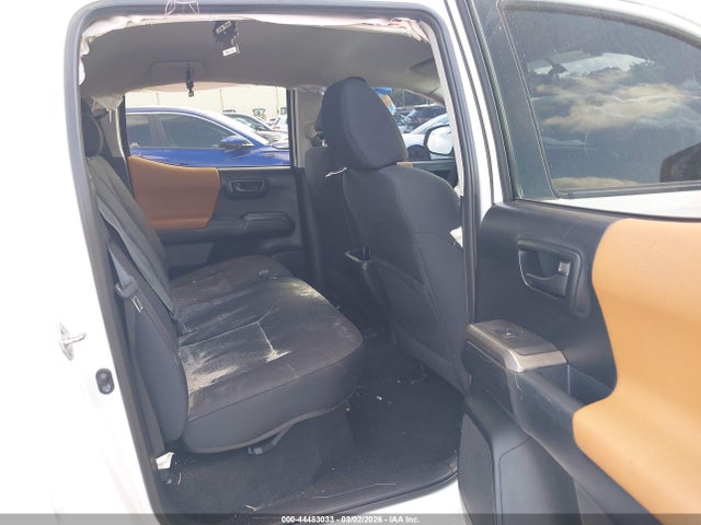 Продаж на аукціоні авто 2017 Toyota Tacoma Sr5, vin: 5TFBZ5DN4HX002483, номер лоту: 44483033