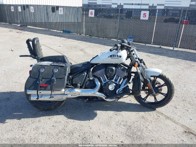 INDIAN MOTORCYCLE CO. Chief 2022 56KDMCAG4N3006872 Image 12
