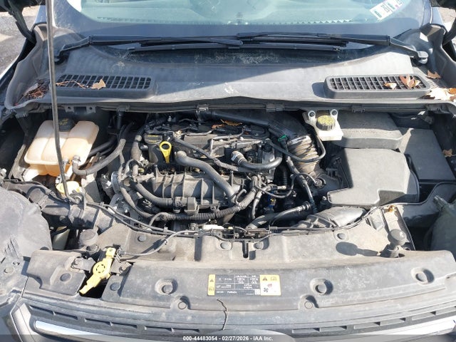 1FMCU9GX8EUD21904 Ford ESCAPE SE