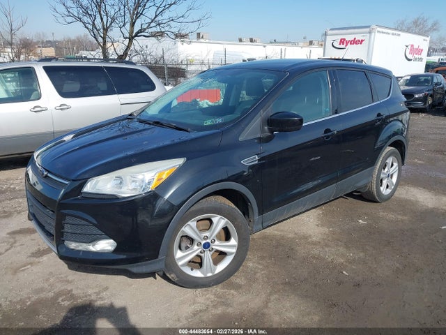 1FMCU9GX8EUD21904 Ford ESCAPE SE