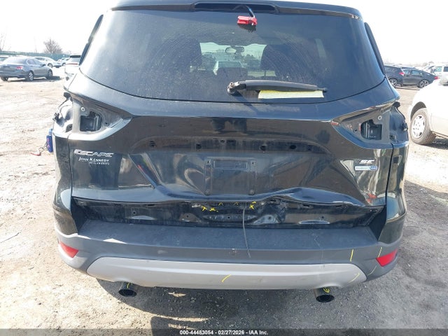 1FMCU9GX8EUD21904 Ford ESCAPE SE