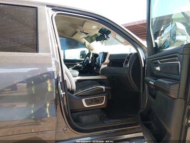 Продажа на аукционе авто 2019 Ram 1500 Laramie  4x4 5'7 Box, vin: 1C6SRFJT5KN782125, номер лота: 44483078