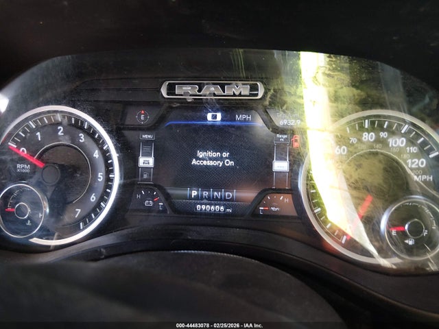 Продажа на аукционе авто 2019 Ram 1500 Laramie  4x4 5'7 Box, vin: 1C6SRFJT5KN782125, номер лота: 44483078