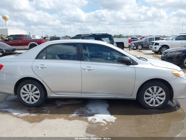 44483079 :رقم المزاد ، 5YFBU4EE1DP133175 vin ، 2013 Toyota Corolla Le مزاد بيع