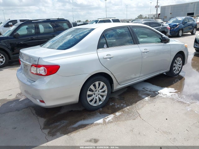 44483079 :رقم المزاد ، 5YFBU4EE1DP133175 vin ، 2013 Toyota Corolla Le مزاد بيع