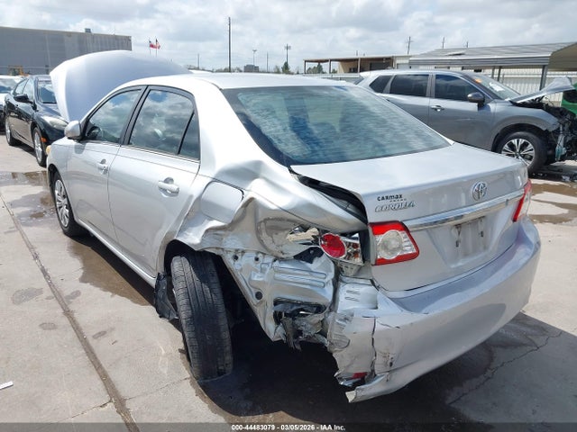 44483079 :رقم المزاد ، 5YFBU4EE1DP133175 vin ، 2013 Toyota Corolla Le مزاد بيع