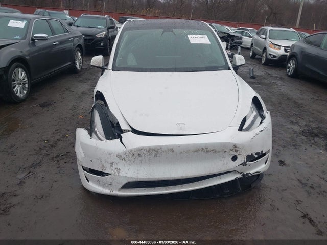 Aukcja sprzedaży 2022 Tesla Model Y Long Range Dual Motor All-wheel Drive, vin: 7SAYGDEE3NF320743, numer aukcji: 44483086