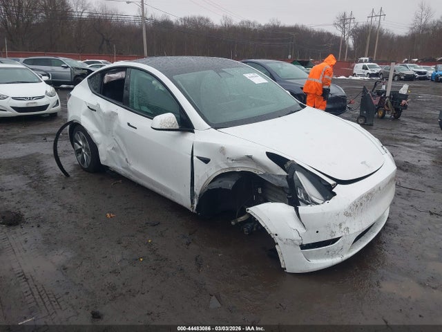 Aukcja sprzedaży 2022 Tesla Model Y Long Range Dual Motor All-wheel Drive, vin: 7SAYGDEE3NF320743, numer aukcji: 44483086
