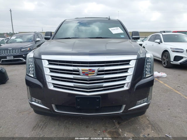 44483087 :رقم المزاد ، 1GYS4DKJ8JR216017 vin ، 2018 Cadillac Escalade Platinum مزاد بيع
