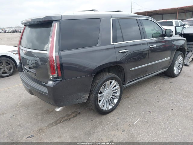 44483087 :رقم المزاد ، 1GYS4DKJ8JR216017 vin ، 2018 Cadillac Escalade Platinum مزاد بيع