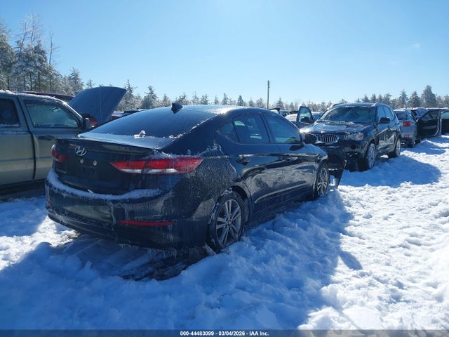 5NPD84LF5JH374268 Hyundai ELANTRA SEL