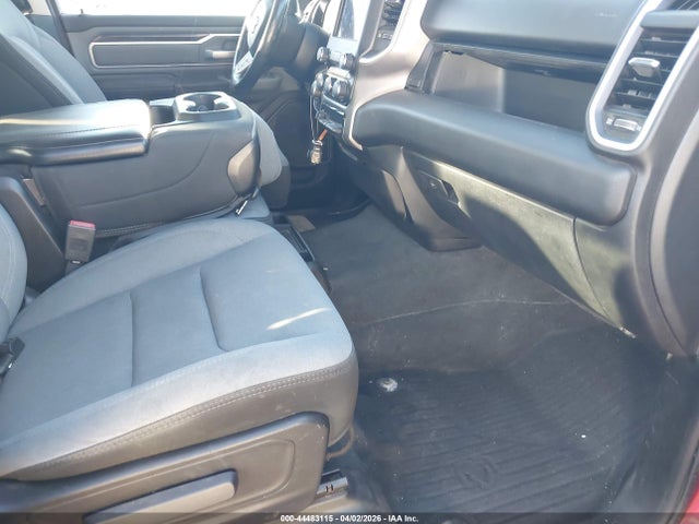 1C6RREFT2LN372434 RAM 1500 Big Horn 4x2 5&#039;7 Box