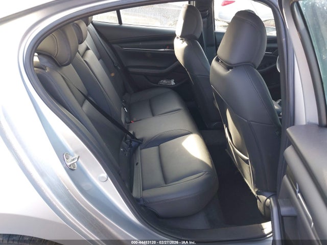 44483120 :رقم المزاد ، 3MZBPBBM9MM207857 vin ، 2021 Mazda Mazda3 Select مزاد بيع