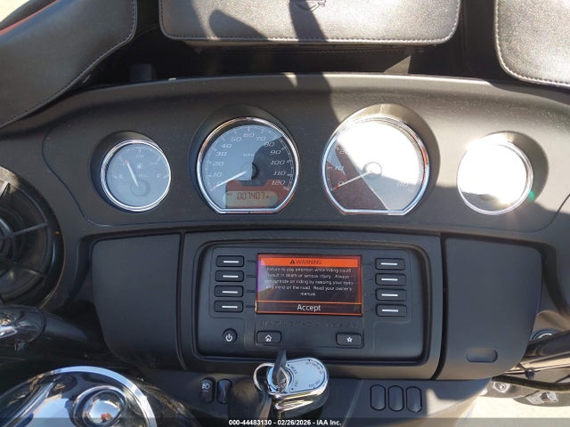 2014 HARLEY-DAVIDSON FLHTCU 1HD1FCM11EB606490 Photo 6