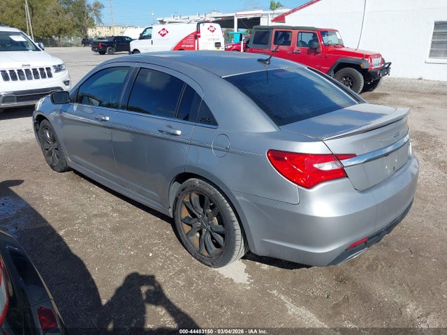 Продаж на аукціоні авто 2014 Chrysler 200 Limited, vin: 1C3CCBCG6EN164747, номер лоту: 44483150